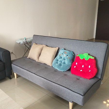 Kempas Indah @ The Secret Garden Homestay Johor Bahru Exterior photo